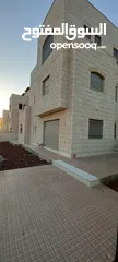 5 فيلا في الحي الدبلوماسي