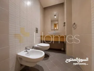  3 مجمع تجاري مكاتب على شارعين للبيع في جبل عمان بمساحة بناء 1816م