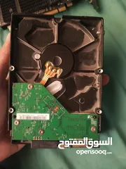  4 ssd 240g kingston شبه جديد مش مستعمل  غير يومين+ هارديسك و كم قطعه