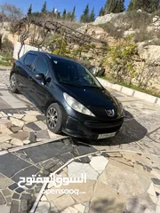  4 بيجو (207) 2008 بسعر ممتاز على الكاش ، مع امكانية البيع بدفعة وشكات .  ( السيارة بحالة ممتازة ) .