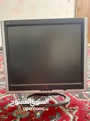  1 شاشه smartway lcd 17 بيهه سماعات