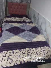  1 غرفه نوم بناتي بحاله ممتازه تختين وتسريحه وكومودينه وخزانه
