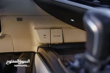  28 Toyota Camry GLE Hybrid 2019  تويوتا كامري GLE هايبرد  فل كامل مع فتحه