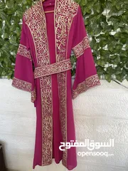  2 قفطان ملبوس مره وحده لسا جديد مقاس 44