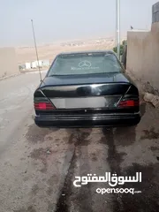  4 للبيع سيارة مرسيدس موديل 1985