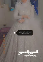  1 فستان زفاف للبيع 1300ج