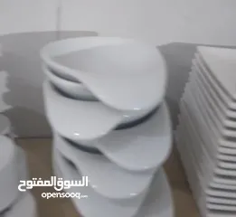  7 تشكيلة صحون تقديم حليبي