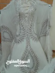  11 شروة للبيع 20 فستان زفاف وسهره كلهن كامل ب120 ريال