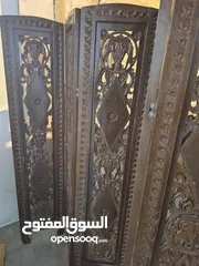  1 بارتشن ( قاطع خشب باكستاني متحرك ) اصلي من خشب الورد ثقيل وزنة لايقل عن 50 كيلو 5 قواطع كل قاطع 0.38