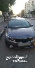  3 كيا سيراتو 2017 - ماتور 1600 بنزين - فتحة سقف مميزه فل اضافات -شاشة خلفيه - حساسات خلفية