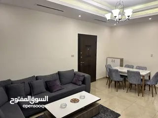  27 يوجد لدينا شقق   مفروشة للايجار يومي أسبوع شهري  مساحات الشقق من 130 لا 300 متر موقعنا: عبدون فقط
