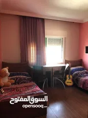  7 Furnished apartment for rentشقة مفروشة للإيجار في عمان منطقة.خلدا منطقة هادئة ومميزة جدا