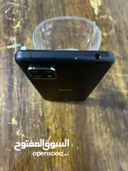  3 هاتف aquos للبيع