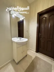  11 شقة 3 غرف نوم باطلالة رائعة في عبدون  ( Property 43136 )-175084200