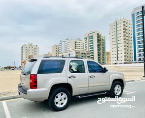  11 A Well Maintained CHEVROLET TAHOE 2008 Gold GCC Z71 Series
