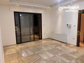  6 شقة فاخرة سوبر ديلوكس ارضي مع ترس ومدخل مستقل