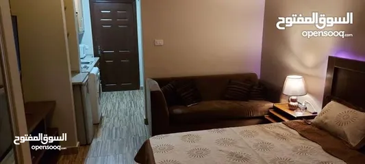  2 ستوديو مفروش بالكامل للايجار الشهري  Fully furnished studio for monthly rent