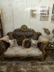  4 طقم كنب بحالة الجديد للبيع مكون من سبع مقاعد . اسفنج جديد وقماش جديد ونظيف