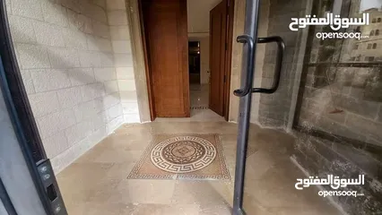  4 فيلا مستقله فارغه للايجار+ تشطيبات فاخره سوبر ديلوكس مسبح + مصعد + 4 طوابق