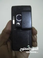  4 Sony Ericsson K800i