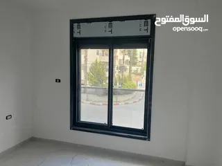  2 شقه للبيع عين عين منجد