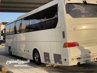  2 باصات حديثه للايجار