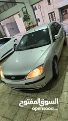  2 فورد مونديو