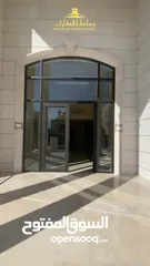  4 شقق فاخرة في خلدا