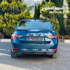  6 SKODA - SUPERB