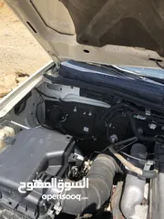  6 ميتسوبيشي L200غرفه وحده للبدل على هايلوكس