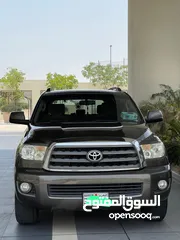 3 TOYOTA SEQUOIA 2011 SR5 WITH SUN ROOF