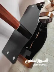  1 ميز جديد مال ملازمه اجاني هديه وممحتاجه