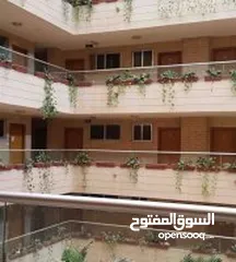  21 شقة مفروشة للبيع بالقرب من الجامعة الأردنية