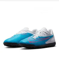  16 FOOTBALL BOOTS AT VERY CHEAP PRICE