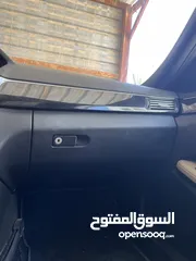  13 Mercedes e200 cgi 2010 w212 فحص كامل وفل كامل وأعلى صنف ولا ملاحظه  للتواصل على الرقم  بالوصف