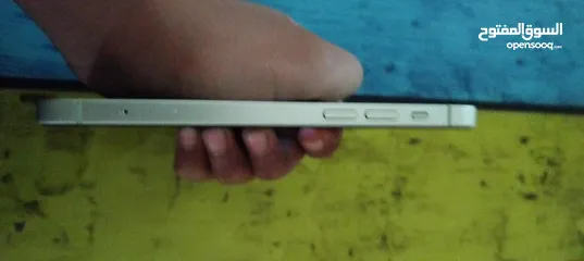  4 ايفون 12 للبيع او للبدل على ايفون