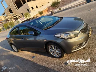  2 كيا سراتو موديل 2016 لون فيراني فحص كامل ترخيص سنة كاملة وتأمين ضد الغير