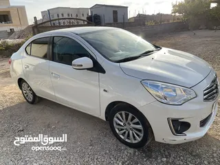  3 متسوبيشي اتراج 2015