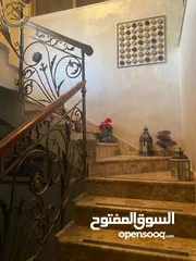  24 شقة مفروشة فاخرة للبيع في أم السماق الجنوبي  - خلف ال ( C-Town) طابق ثالث مع روف دوبلكس 290م