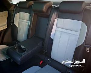  14 Range rover evoque 2020 نسخة حصرية
