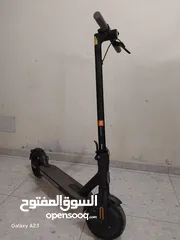  1 سكوتر كهربائي ام اي اصلي