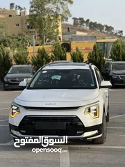  1 Kia niro hybrid full  2022  كيا نيرو هايبرد  فل اضافات  ترخيص 2022                   فحص نخب