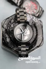  4 ساعة الجنط الشبابية المميزة / متحركة من الداخل