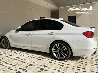  8 بي ام W 328