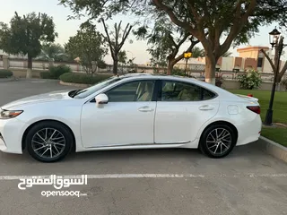  5 لكزس  Es350 الوصف في الاعلان