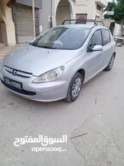  8 Peugeot 307