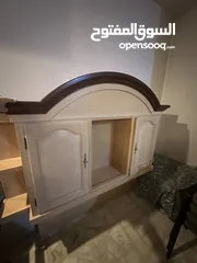  5 مكتب و مكتبة و كرسي مكتب و كمودينا + راسية تخت