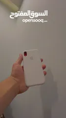  2 ايفون xr لون احمر