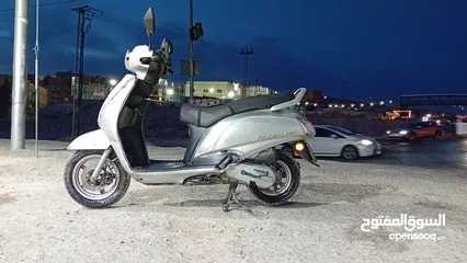  13 سكوتر اكسس للبيع