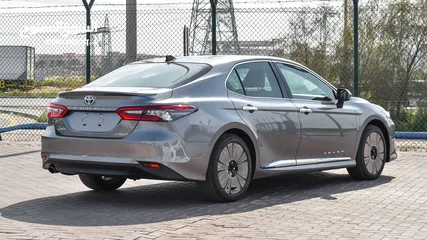  8 TOYOTA CAMRY LUMIERE 2.5L HYBRID 2024 GREY COLOR